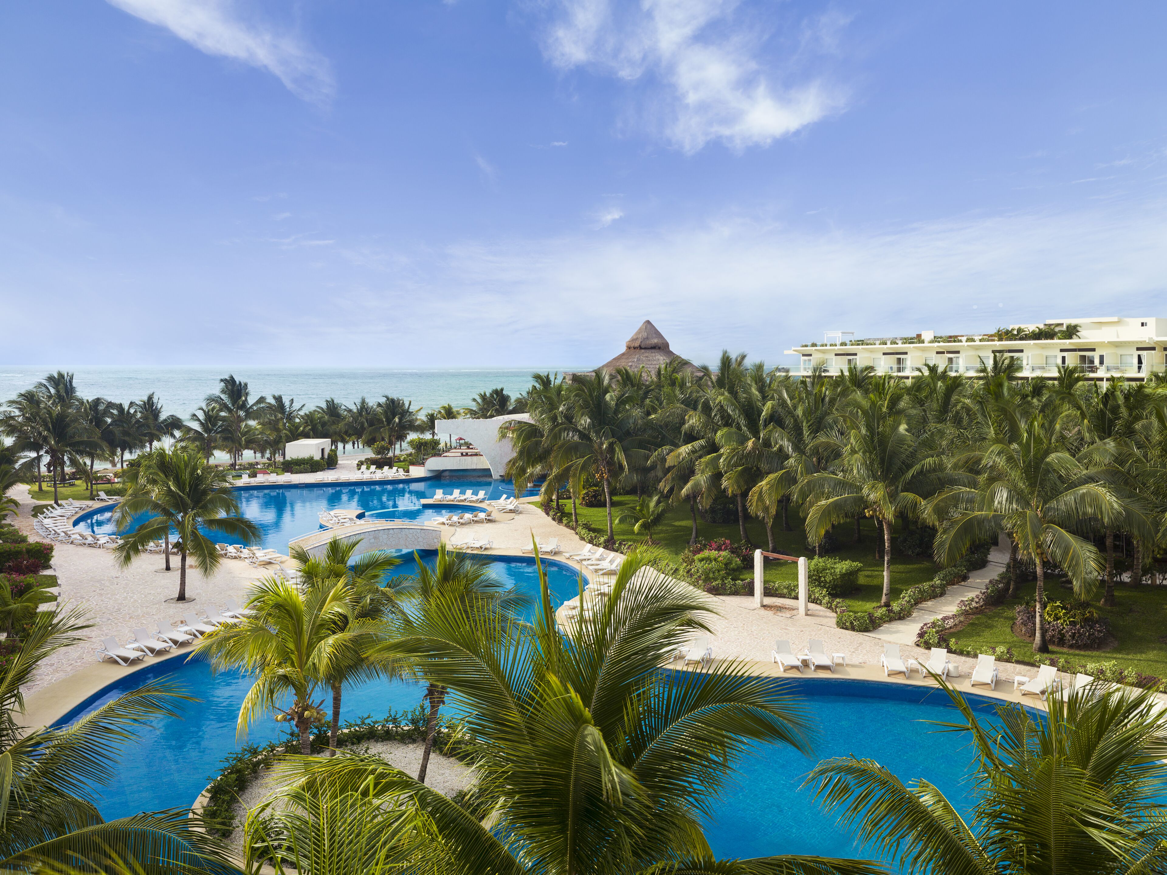 azul beach cancun